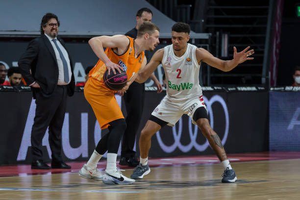 小因扎吉的 小因扎吉的